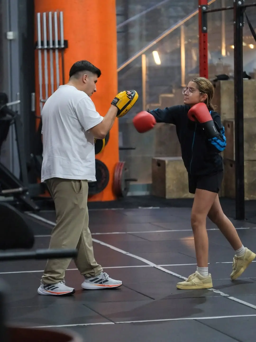 Boks ve kickboks antrenmanı